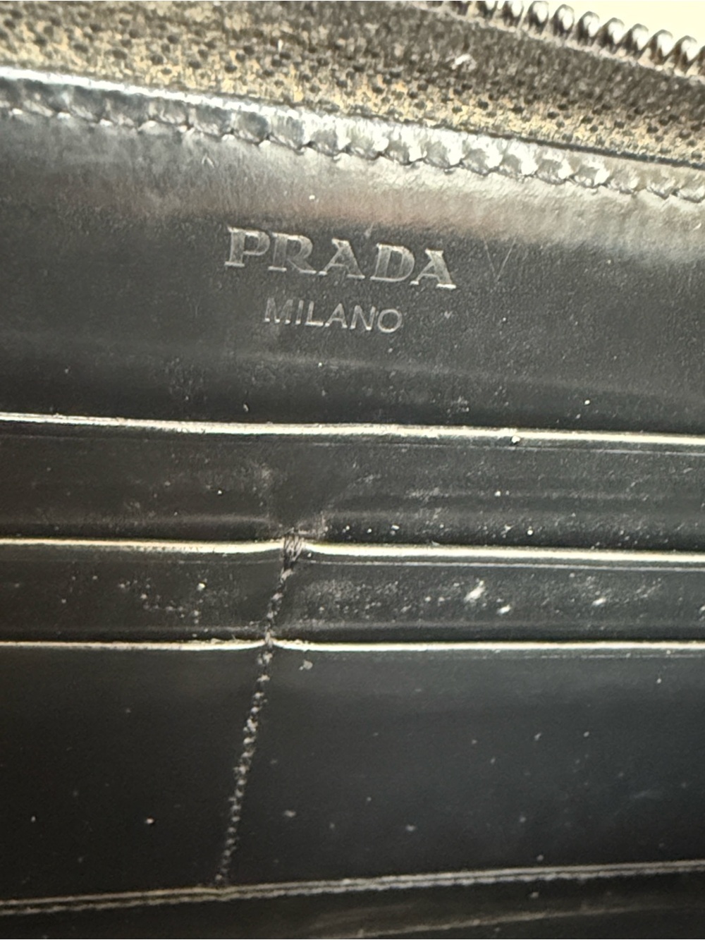Prada Black Spazzolato Patent Leather Continental Zip Wallet Vintage - Picture 4 of 10